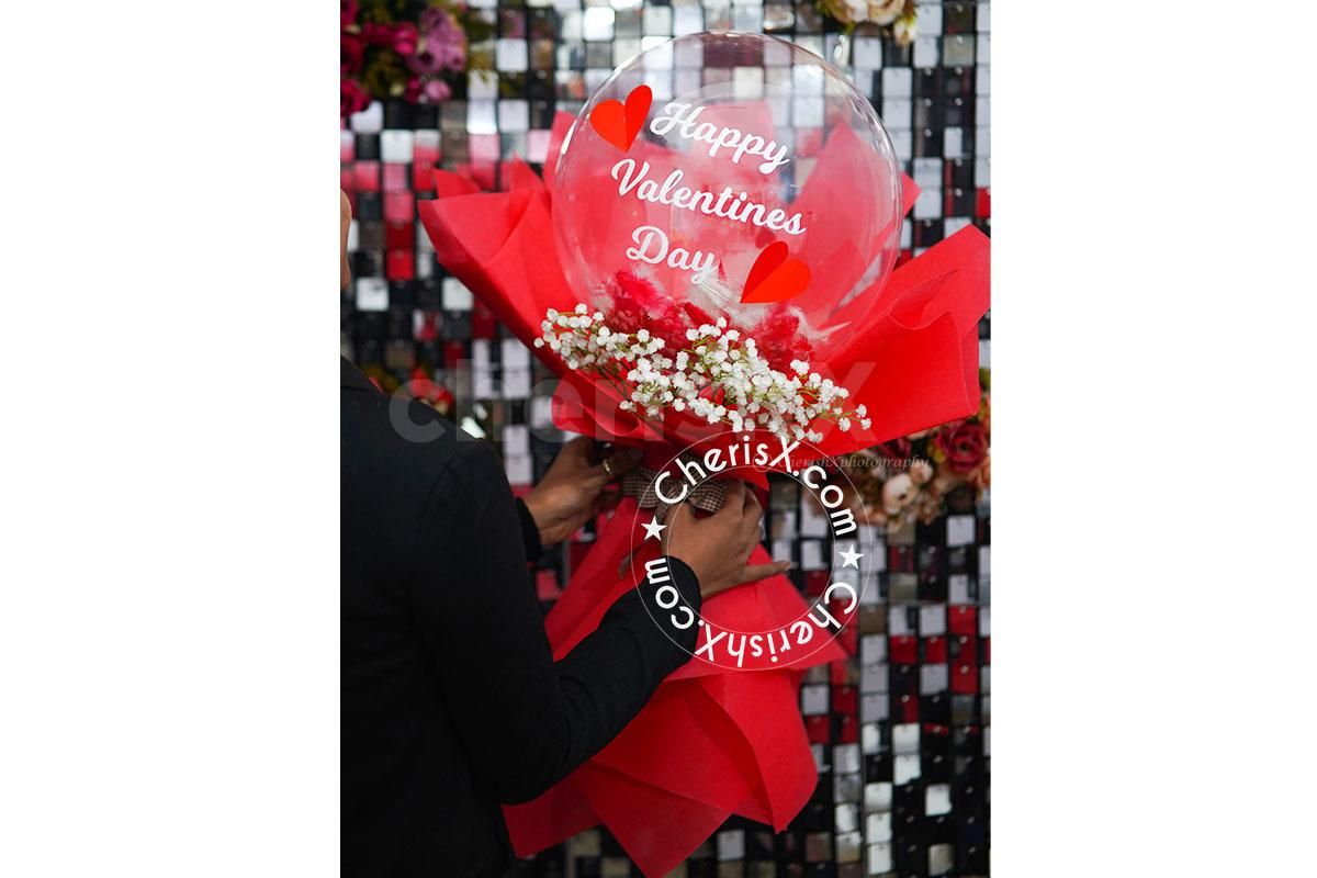 Bring joy to any occasion with a romantic flower and balloon bouquet