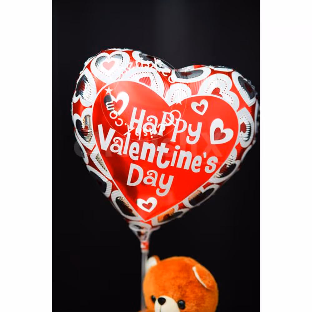 The chocolates added in the box add sweetness just like that of your relationship