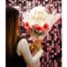 Adding the flower bunch to the balloon bouquet makes it special and unique