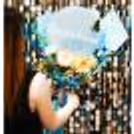 The flower bunches give a natural outlook with a lasting impression