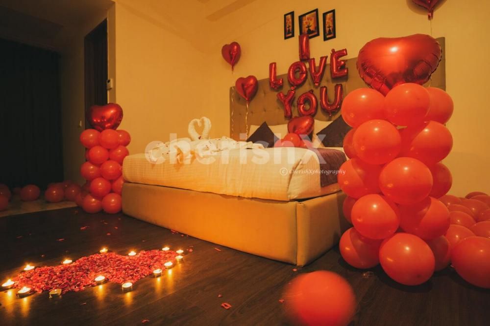 Romantic surprise stay with birthday decoration in gurgaon