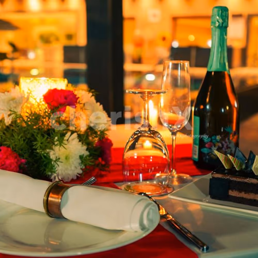 Candlelight, water reflections, and romance at The Lalit CP