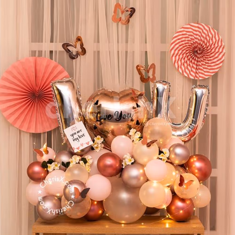 The Led frame with the love symbol is a special addition you will find nowhere