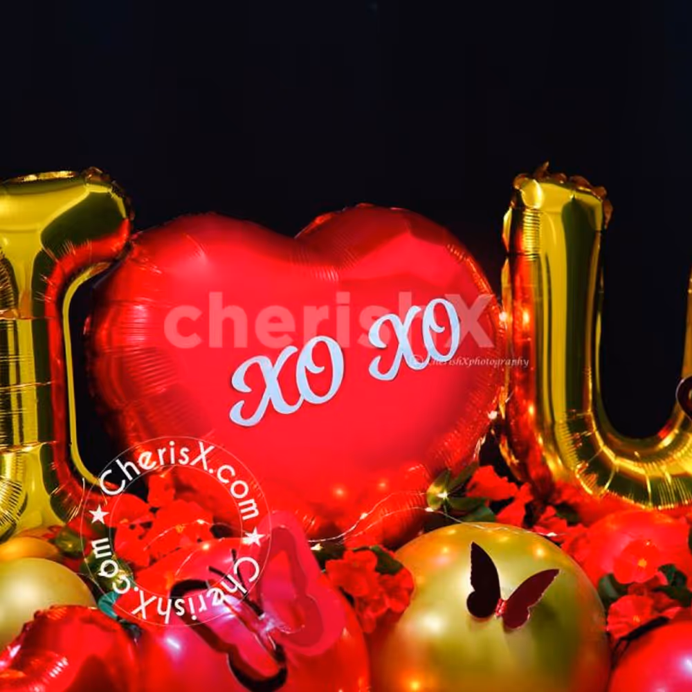 The lights on the hamper make it stunning and outstanding