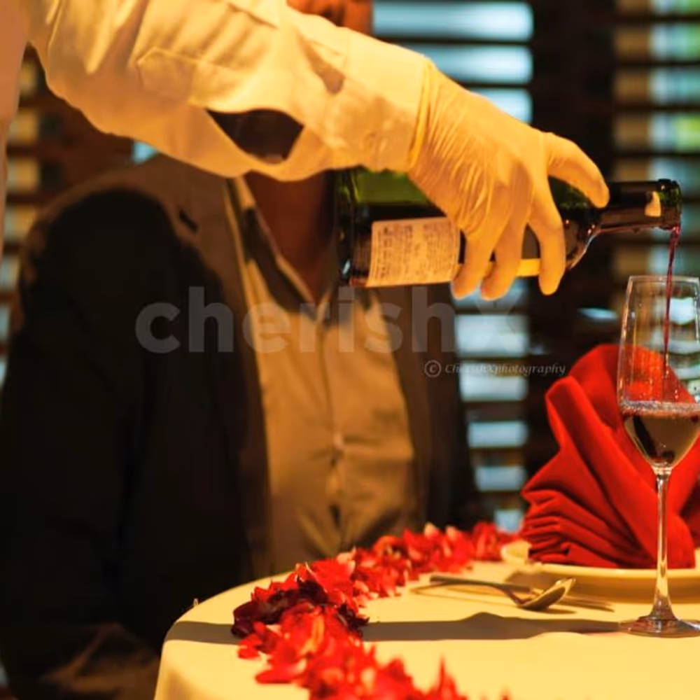 The night of PDR dining for couples is sure to be one of the most romantic