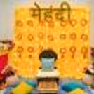 The decor elements are combined in creative ways in the theme