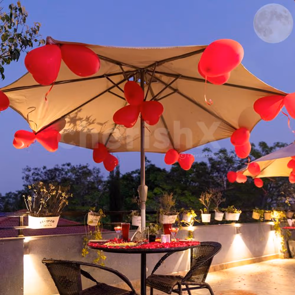 The candlelight setup is extraordinary for couples who wish to create lasting memories