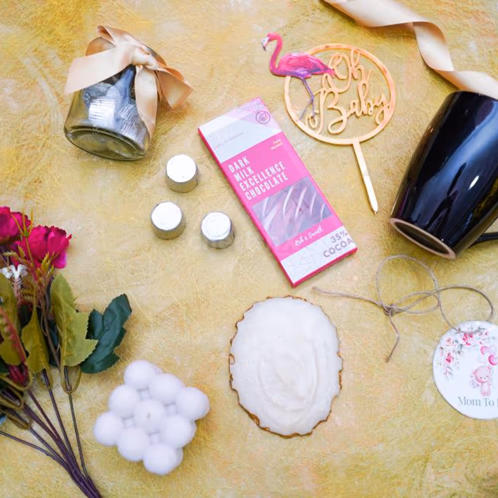 We promise the parents will love the stunning combo of the black mug and white coasters