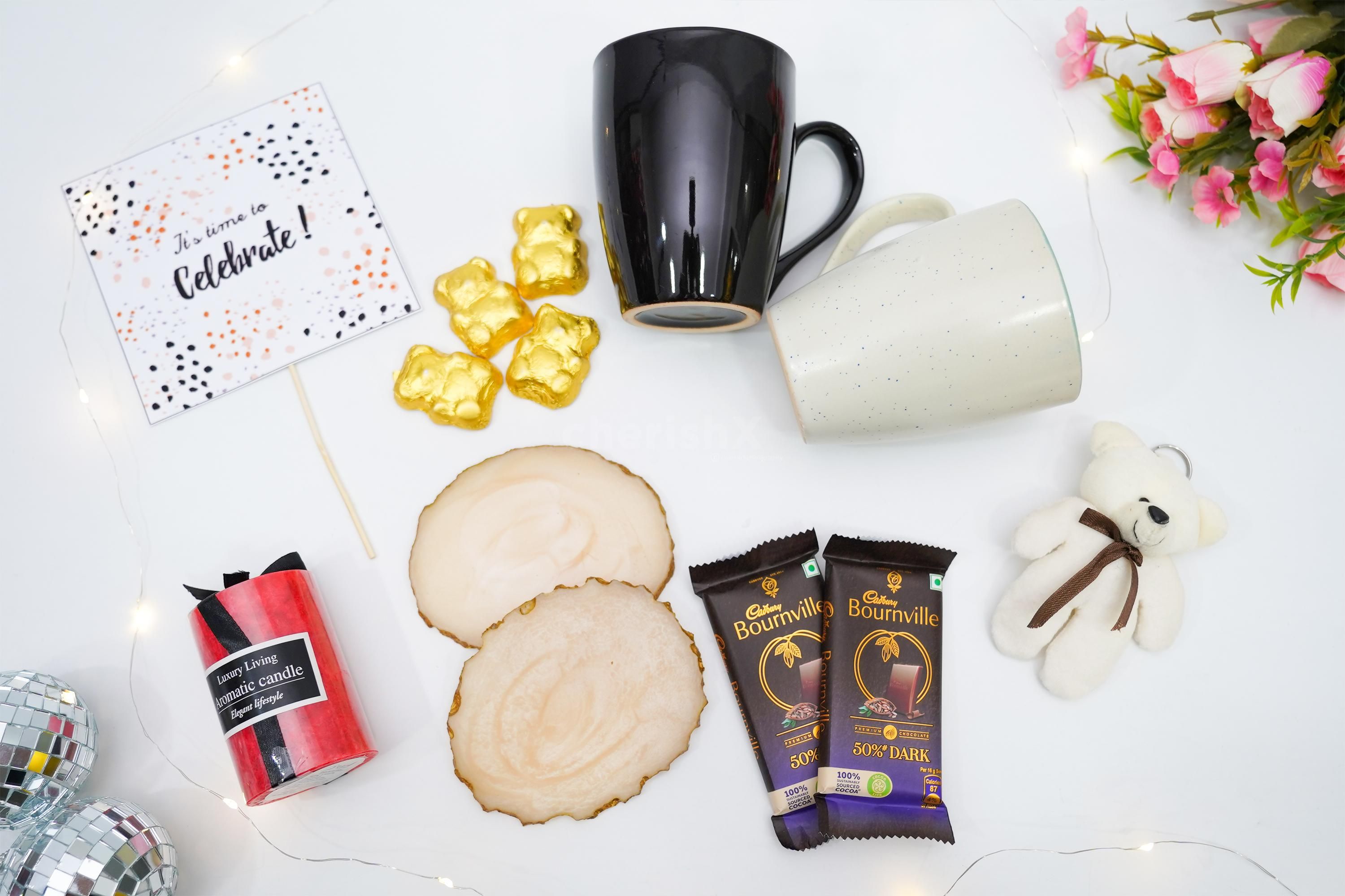 Express your feelings of care and love in the wish card added to the hamper