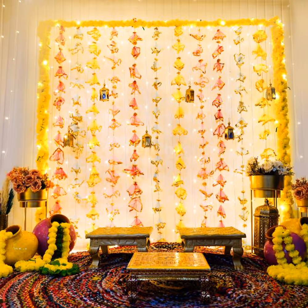 The artificial yellow garlands draped with pixel lights make it an attractive backdrop