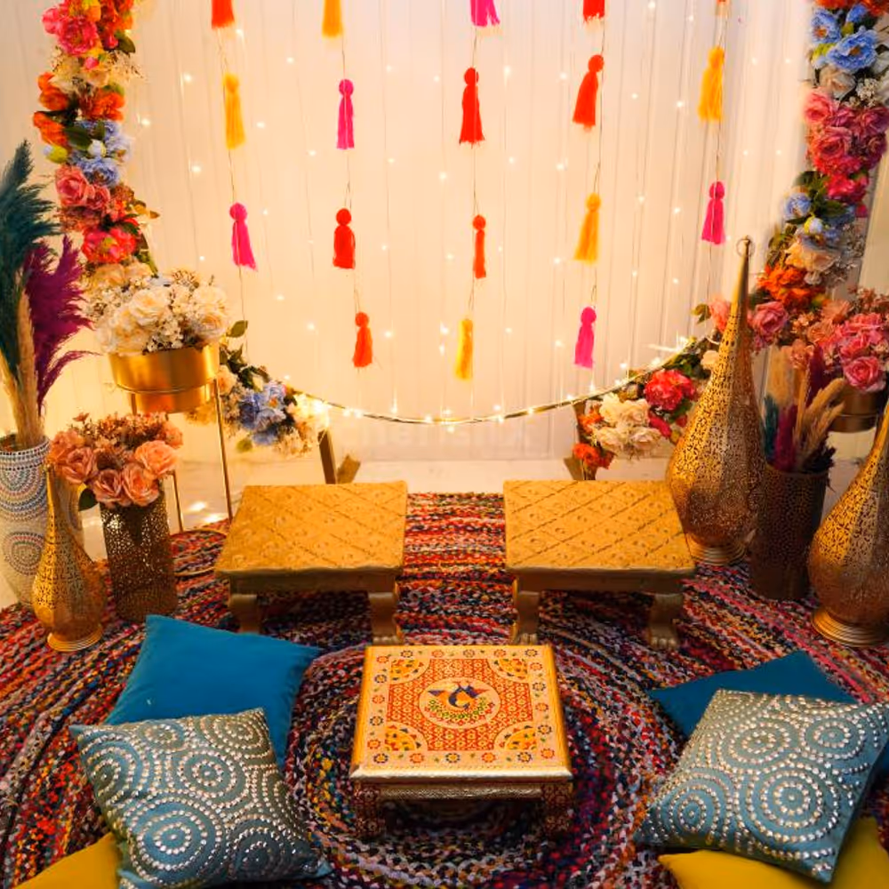 The spectacular decoration adds cultural and colourful vibes to the event
