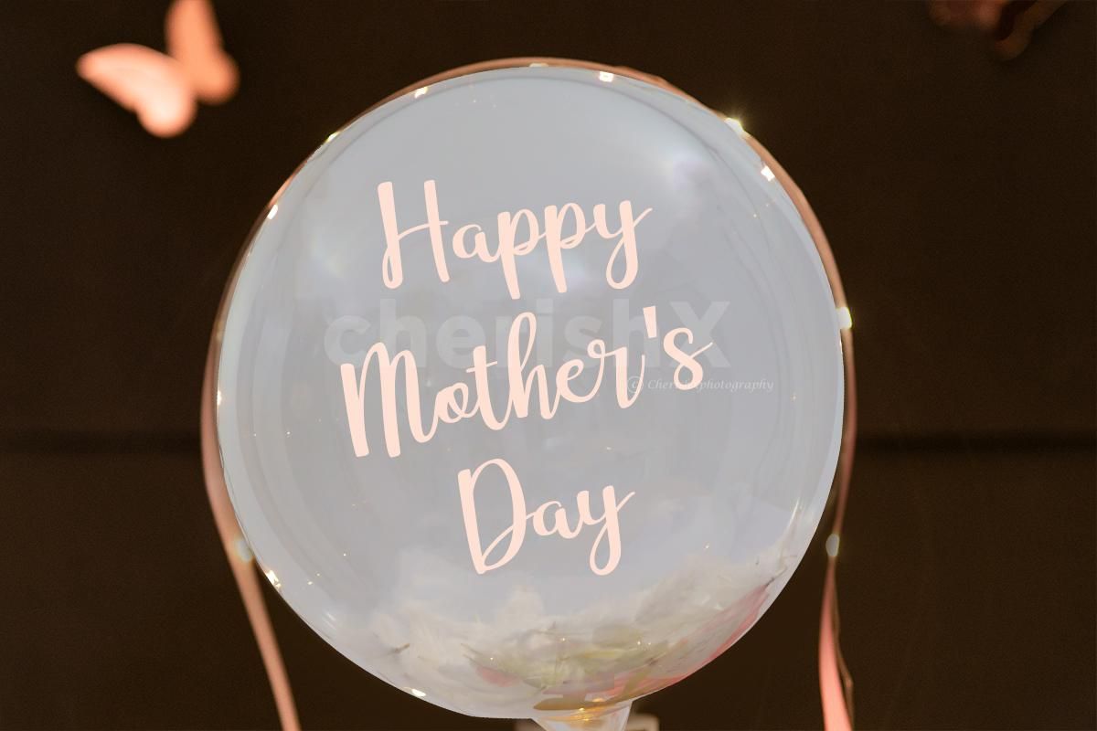 For mothers who love chocolates, this bucket will be truly fun