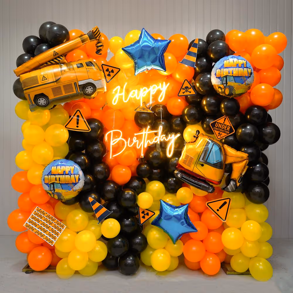 The theme foil balloons are attractive at the first sight.