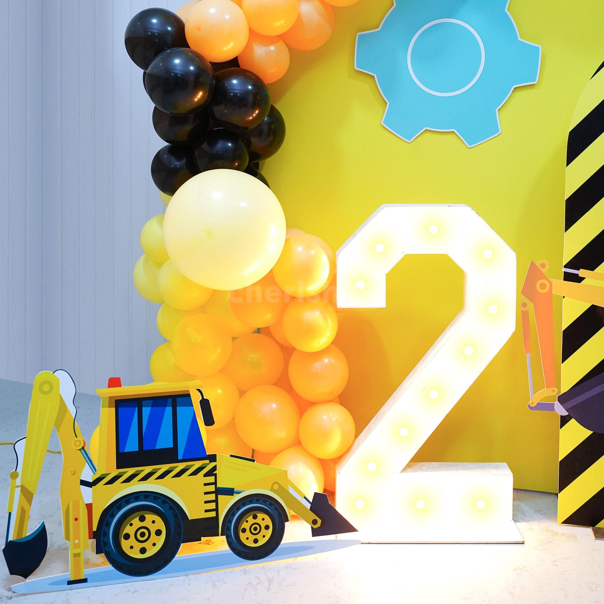 The colourful balloons perfectly represent the construction site
