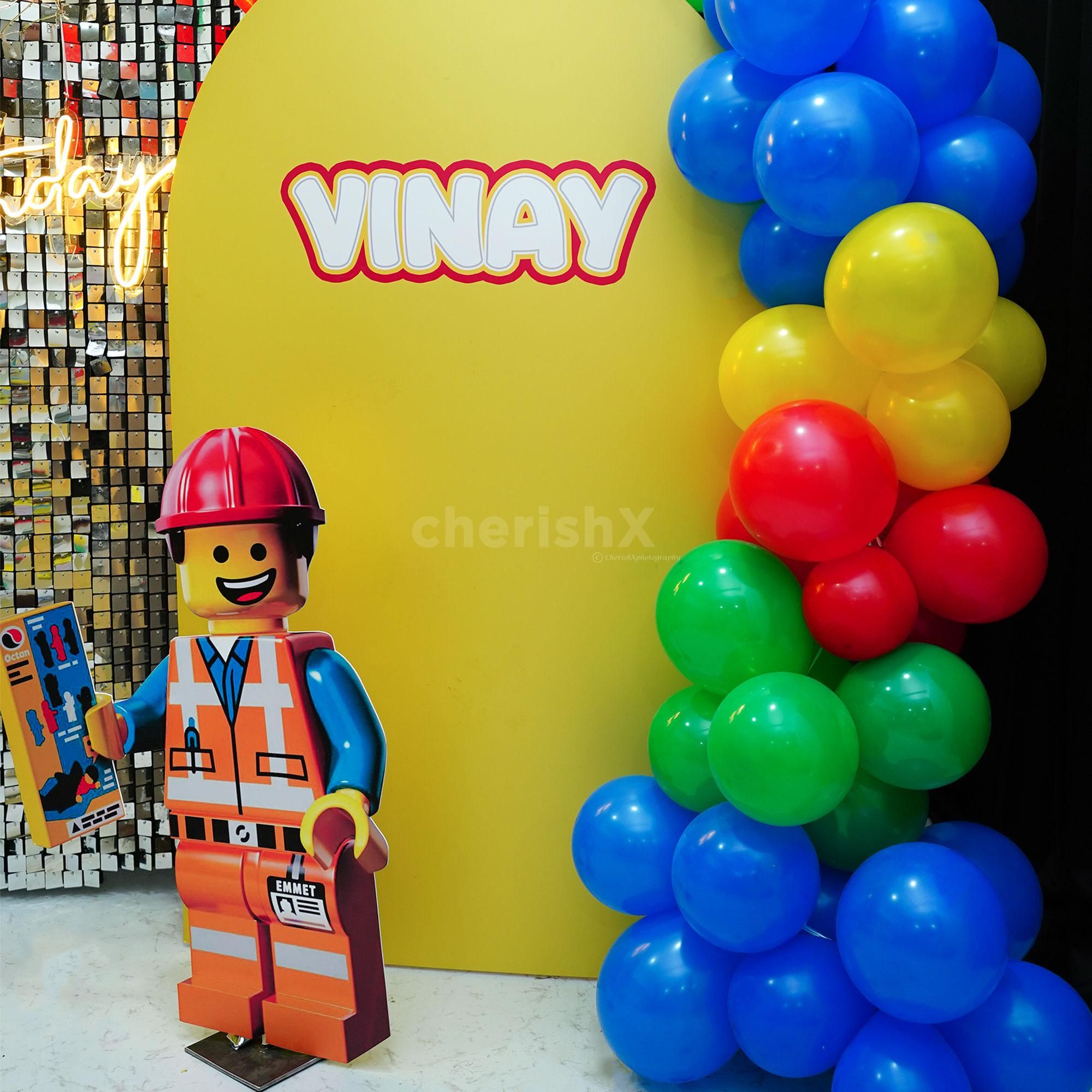 A customised name yellow panel is attractive attention at the party
