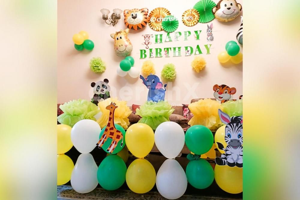 Jungle Themed Table Decor by CherishX for your kid's birthday party