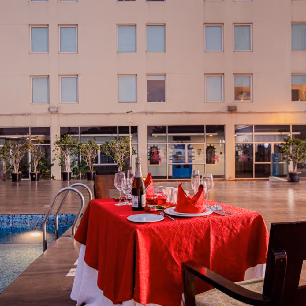 Get a Feast for the Senses & Luxury Poolside Dining