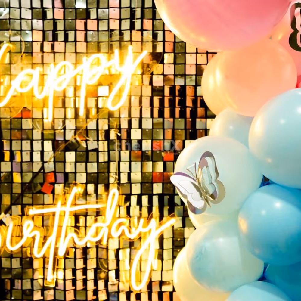 The shining and shimmering fairy-tale decorations will surely get your kids excited.