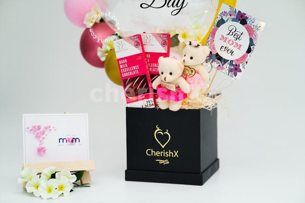 Give a surprise to your Mom with CherishX's Mother's Day BT Balloon Bucket!