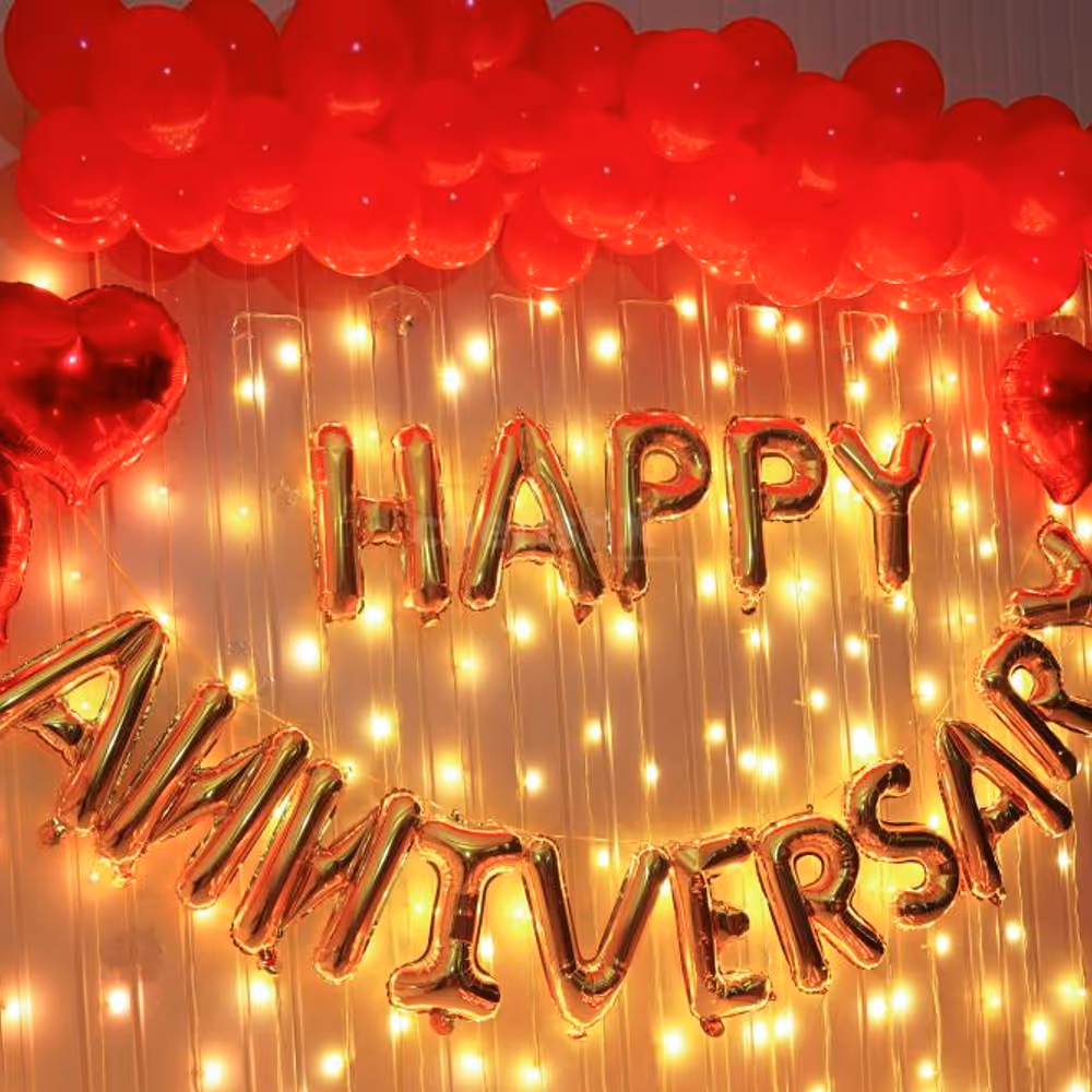 This decoration reflects your journey together, making the celebration a reflection of your love story.