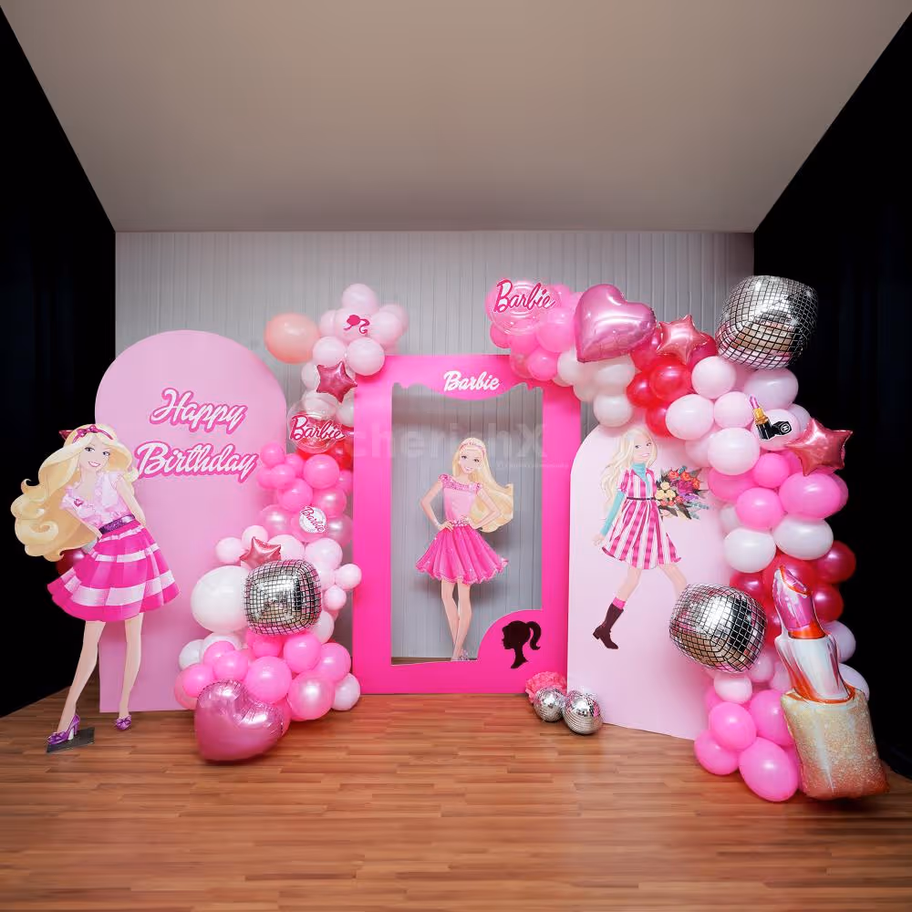 The Happy Birthday Sunboard panel adds a personalized touch to your party.