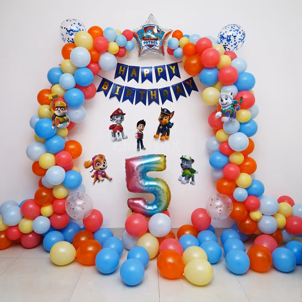 Cut-out of the character of PAW Patrol; Rubble.