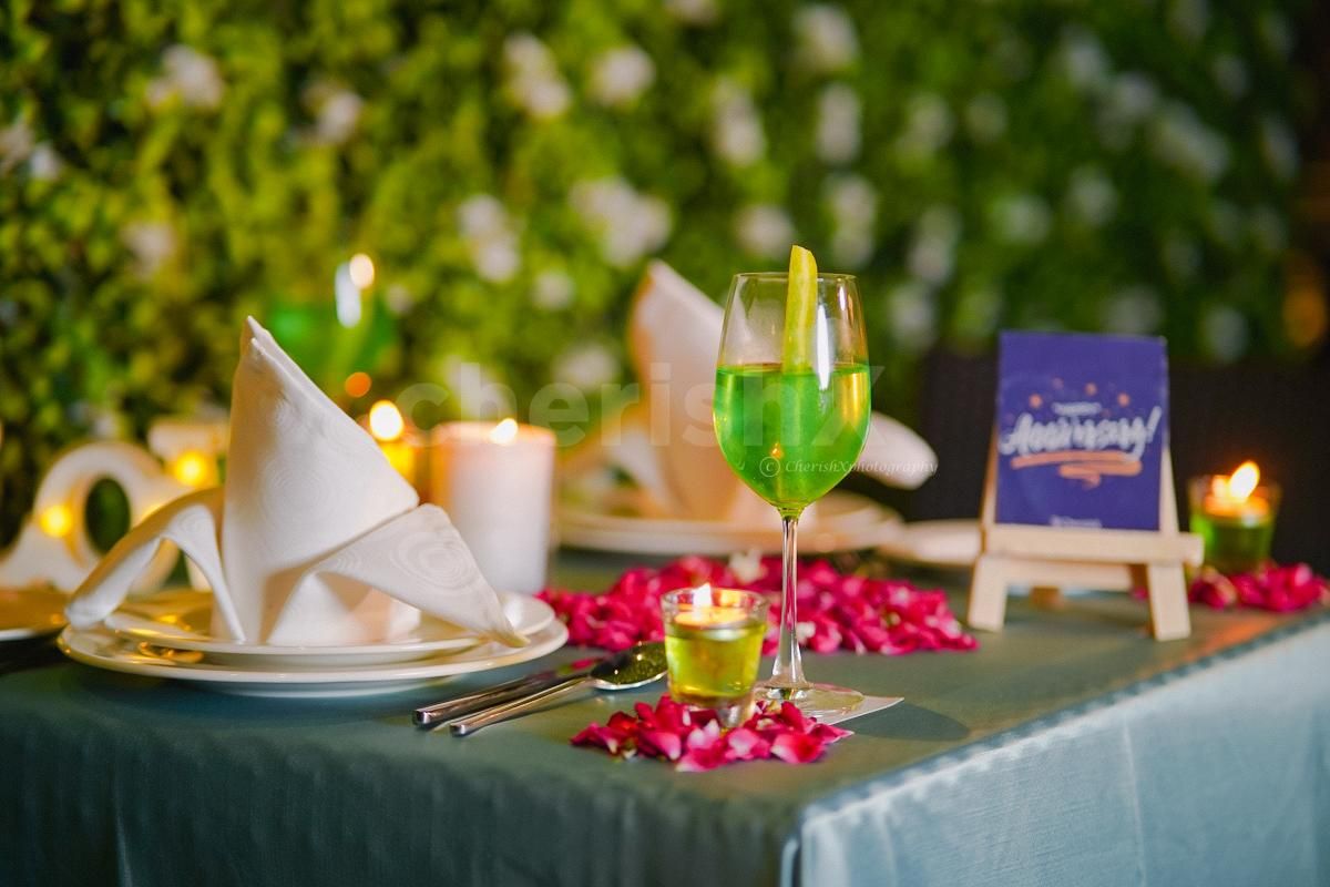 Experience an Enchanting Atmosphere, Set with Rustic Elegance and Delicate Details.