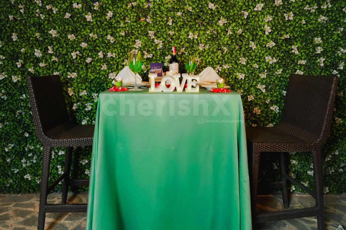 Experience an Enchanting Atmosphere, Set with Rustic Elegance and Delicate Details.