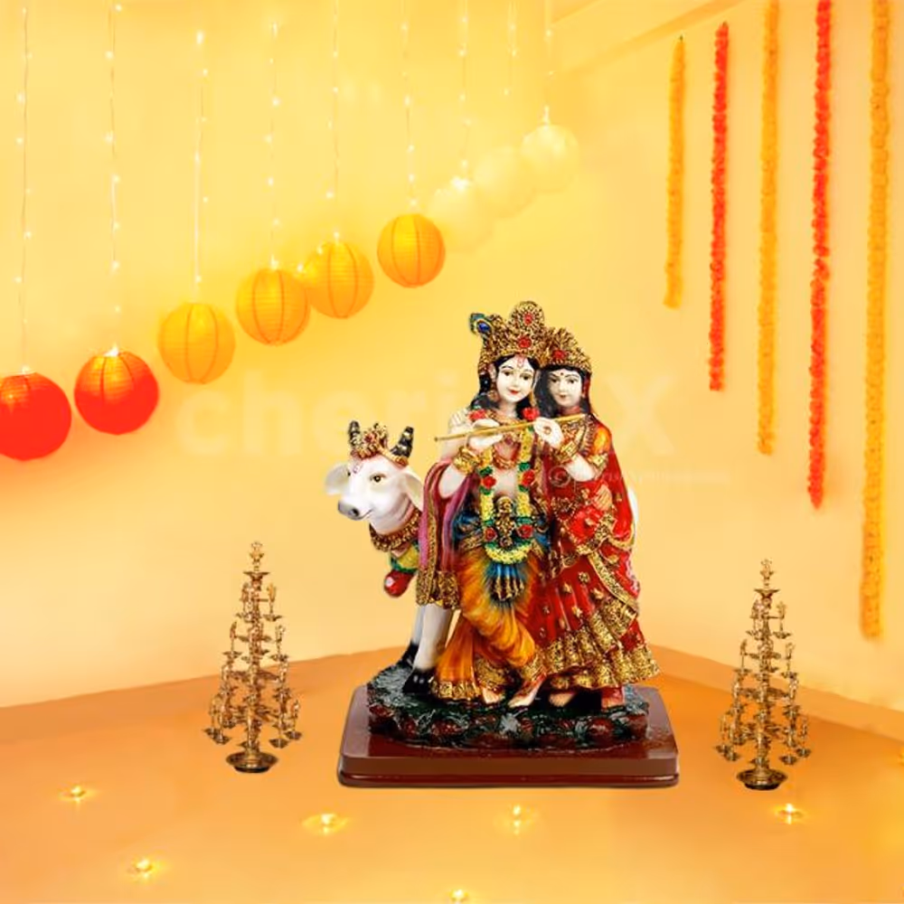 This delightful decoration ensemble includes vibrant Paper Lanterns.