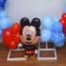 Our Sparkling Blue Balloon Decoration brings Disney's charm alive with the Happy Birthday Mickey bunting and a mesmerizing display of balloons.