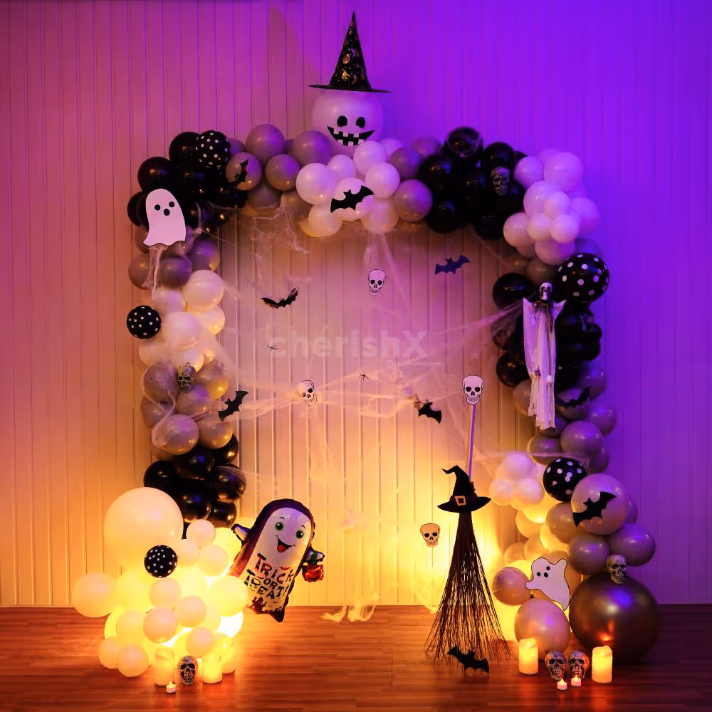 From spooky balloons to eerie spider webs, this Halloween decor has it all.