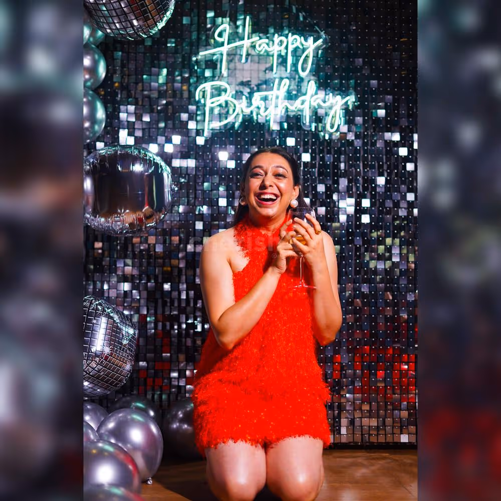 Transform your birthday into a Bollywood blockbuster our dazzling Silver Panel Backdrop and star-studded decor!