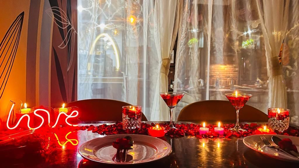Private Candlelight Dinner at Pamaa Cafe