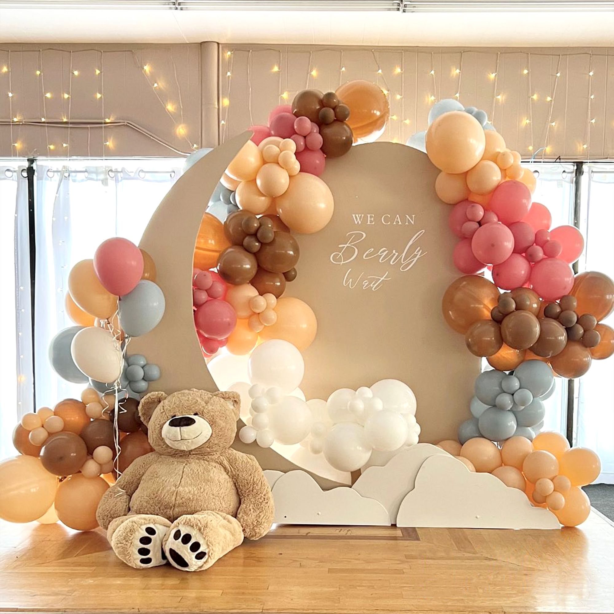 Maternity Moon Theme