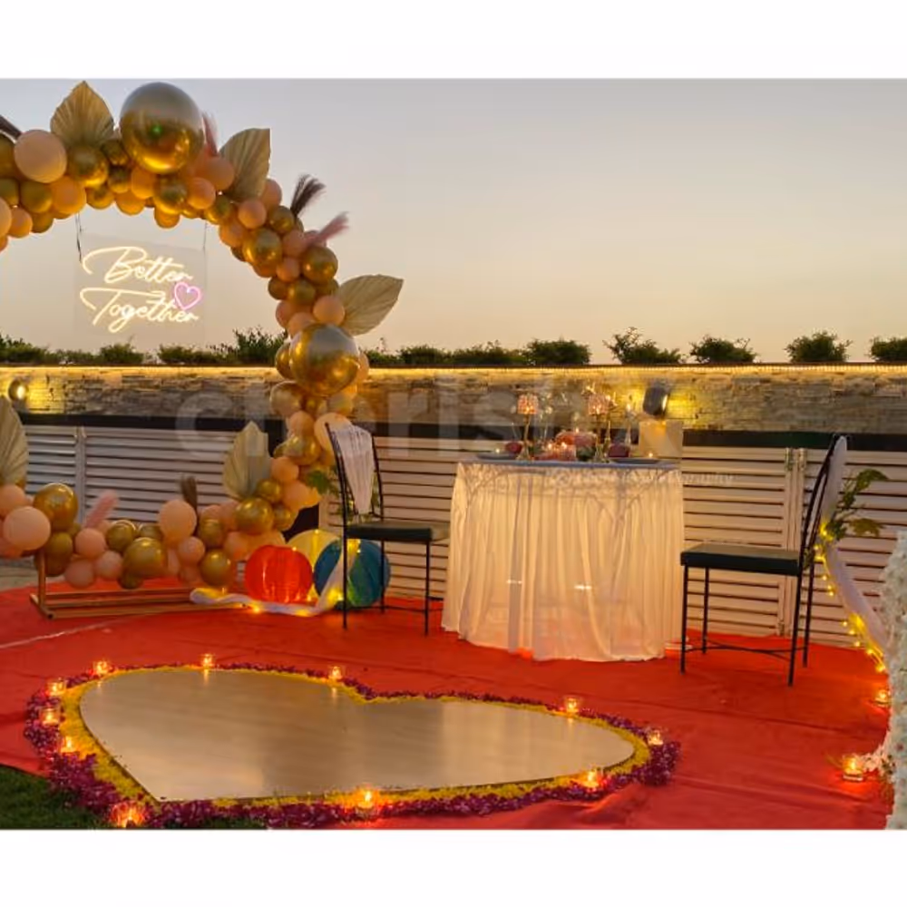 Outdoor romantic candle light dinner ideas for couples