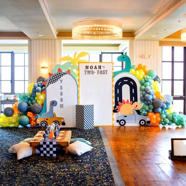 Dinosaur theme birthday decoration ideas for boys