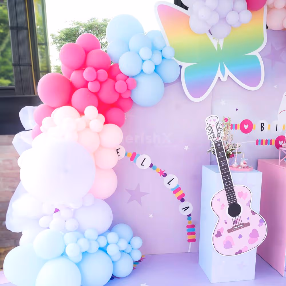 Blue and pink birthday decoration ideas at home