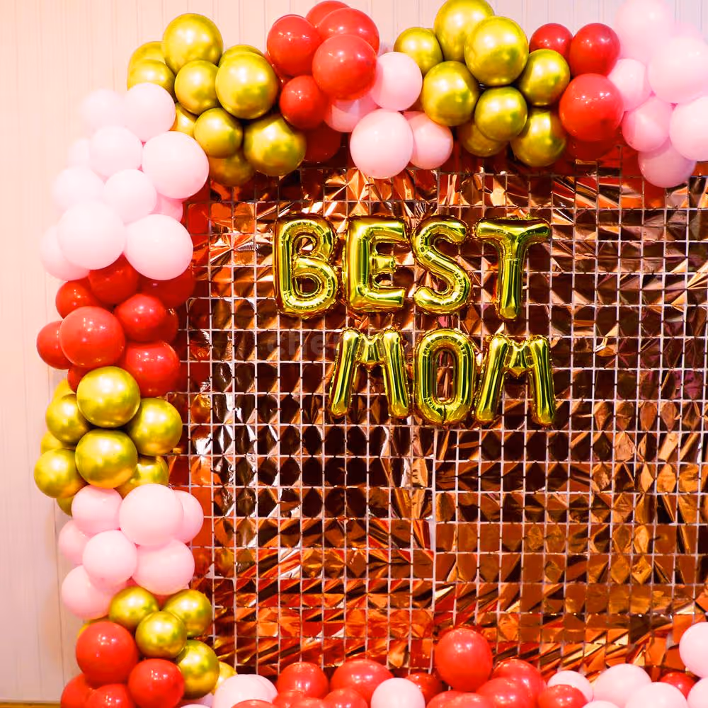 Golden Moments Await at our Cherished Mother's Day Celebration