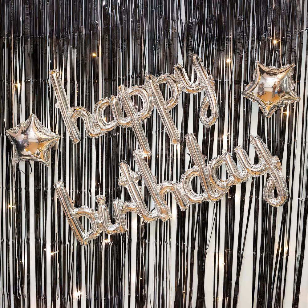 Add Elegance to Your Party with black and white Balloons