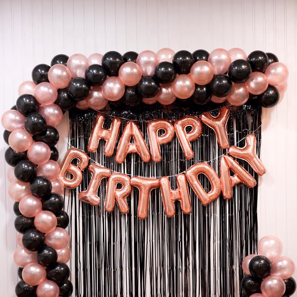 Create Memories with Our Stylish Black and Gold Birthday Affair
