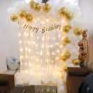 Golden And White Birthday Decor — photo 2