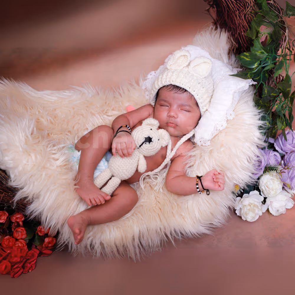 Elegant Album: A peek into our luxurious 12″ x 18″ photo album