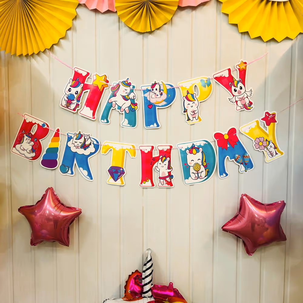 Make Your Dessert More Attractive With Cup Cake And Cake Toppers