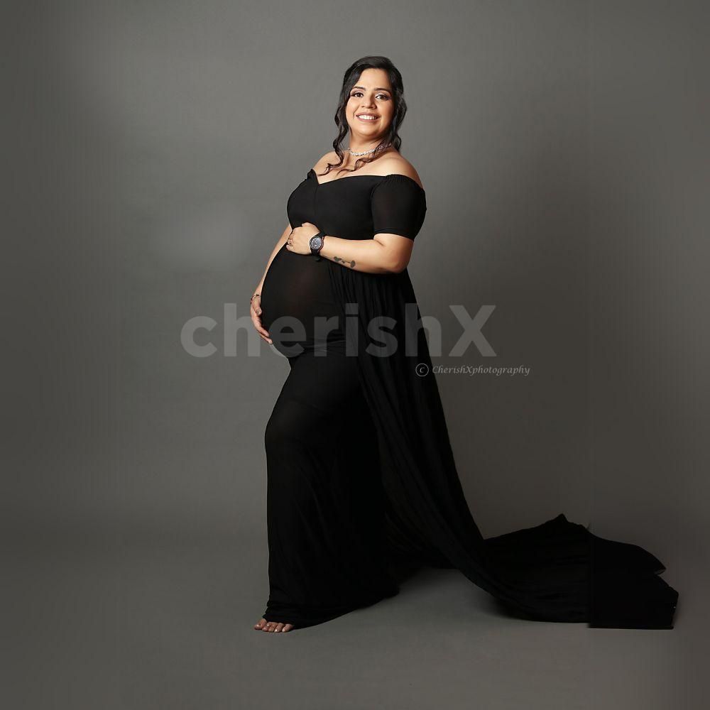 Capture the beauty of your journey with two stunning maternity dresses