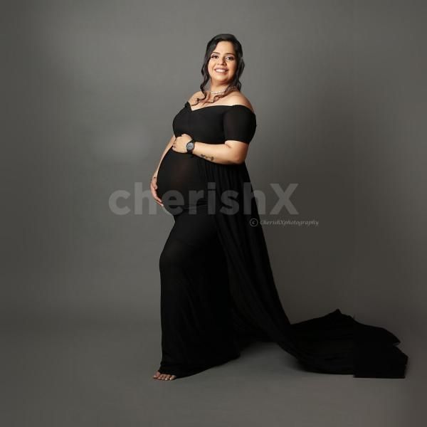 Capture the beauty of your journey with two stunning maternity dresses