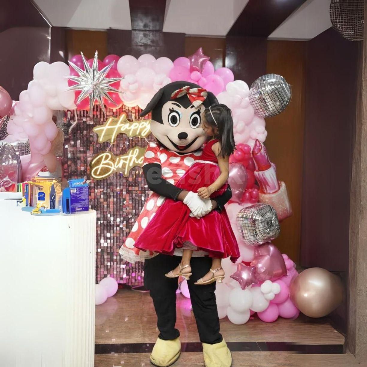 Celebrating in true Disney style with the Minnie Mouse mascot