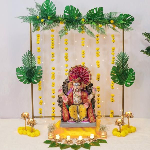 Ganpati decoration with Flowers