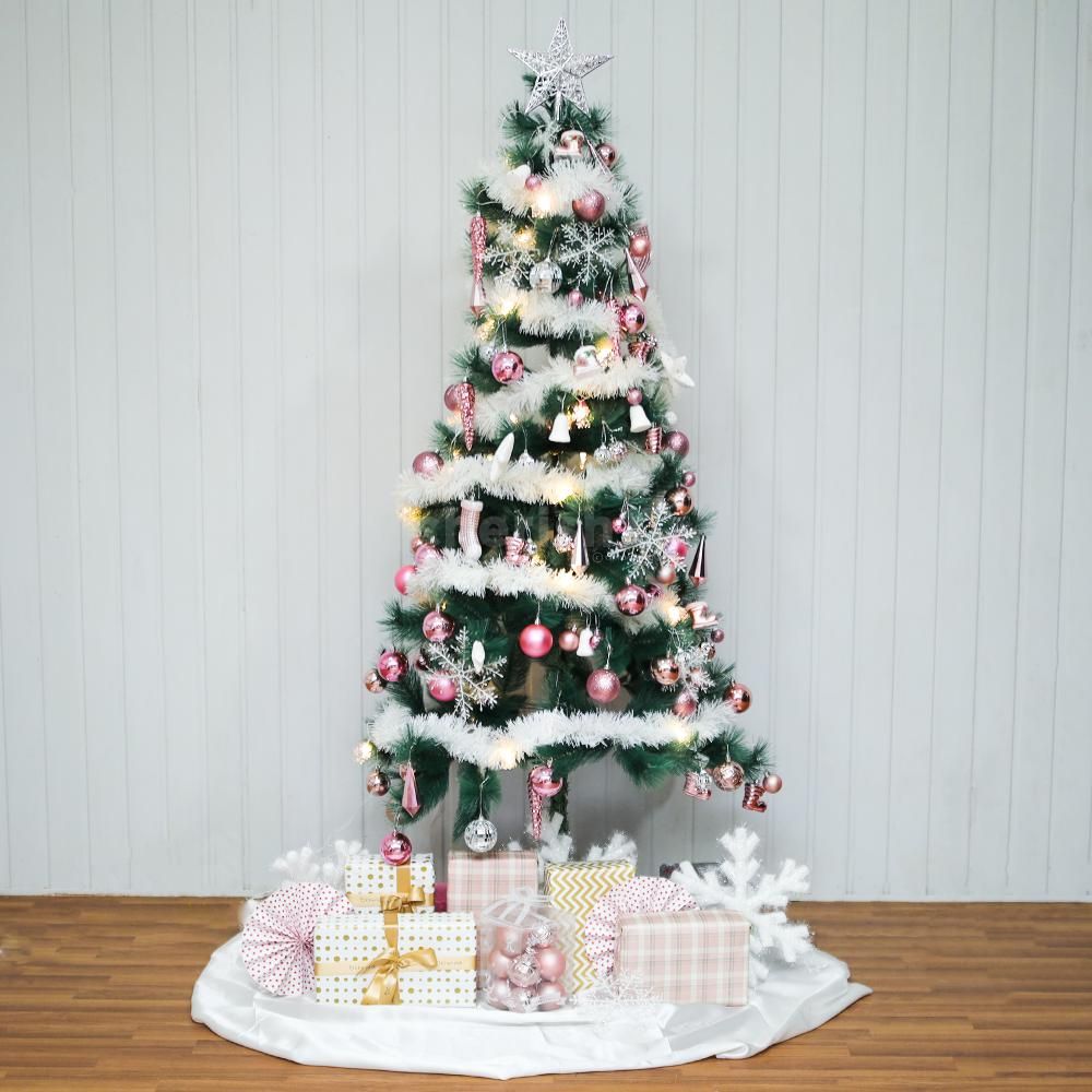 Elegance meets festivity with this pink-themed 6ft pine tree