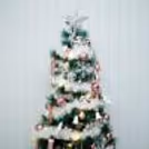 glamour and warmth with this pink and rose gold pine tree