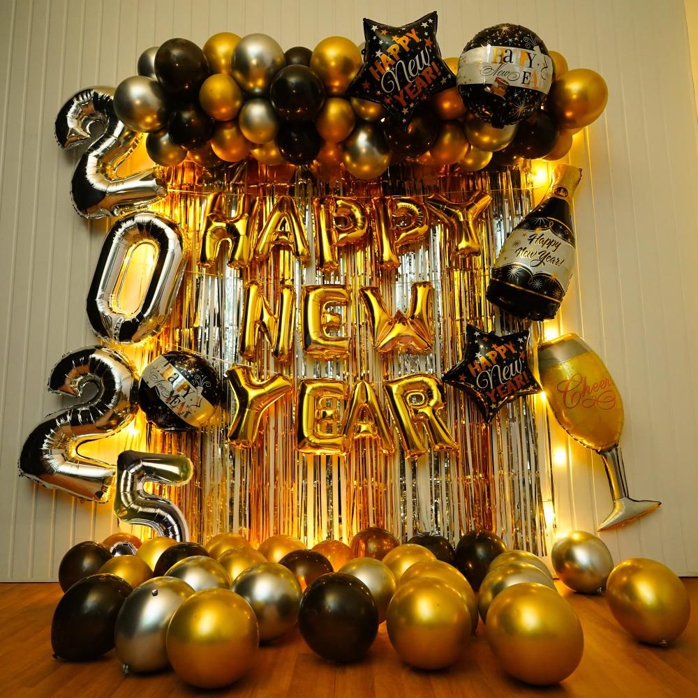 2025 Simple New Year Decoration